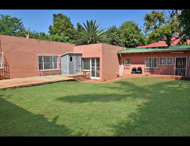 4 BEDROOM HOUSE FOR SALE IN ROUXVILLE